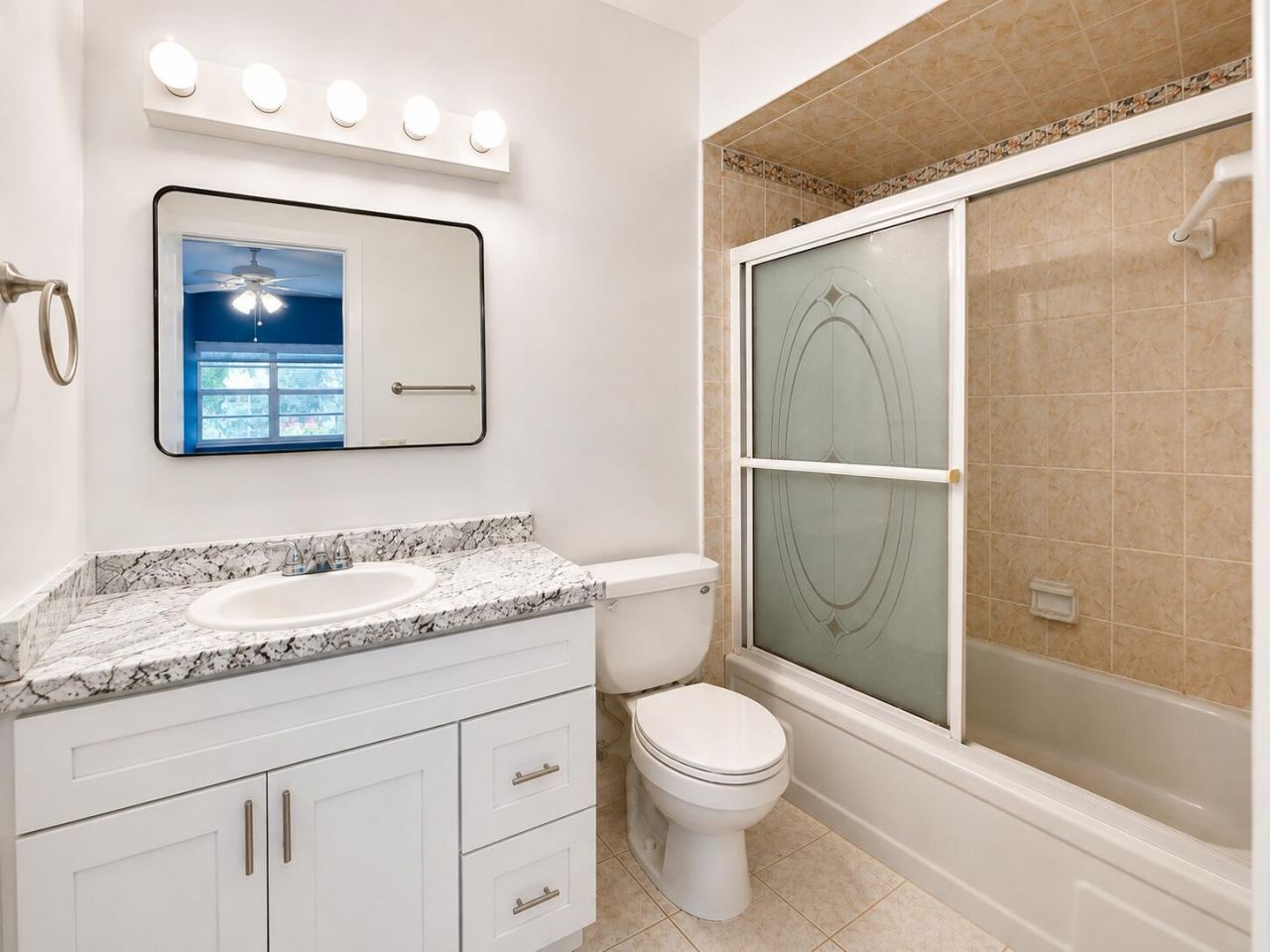 5071 W Oakland Park Boulevard, Unit 109, Lauderdale Lakes, FL 33313 Photo