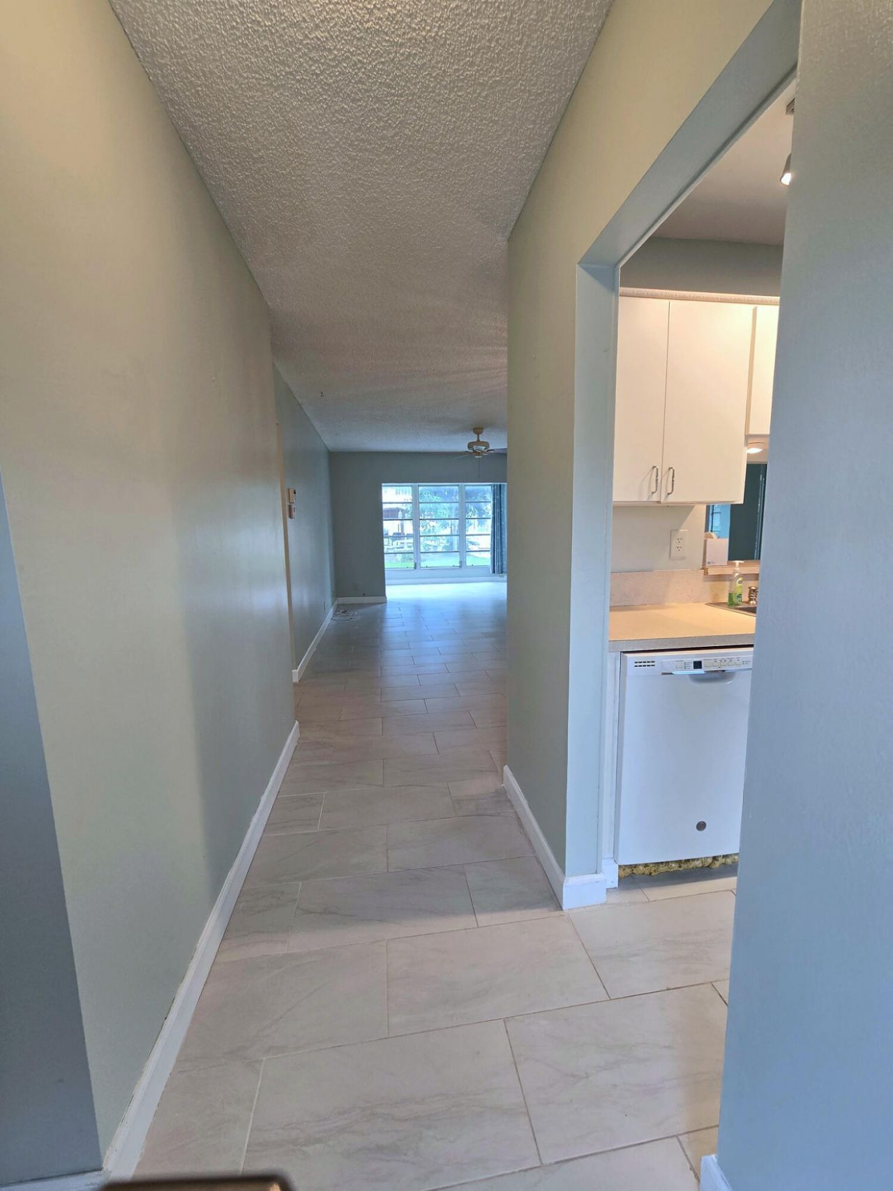 5071 W Oakland Park Boulevard, Unit 109, Lauderdale Lakes, FL 33313 Photo