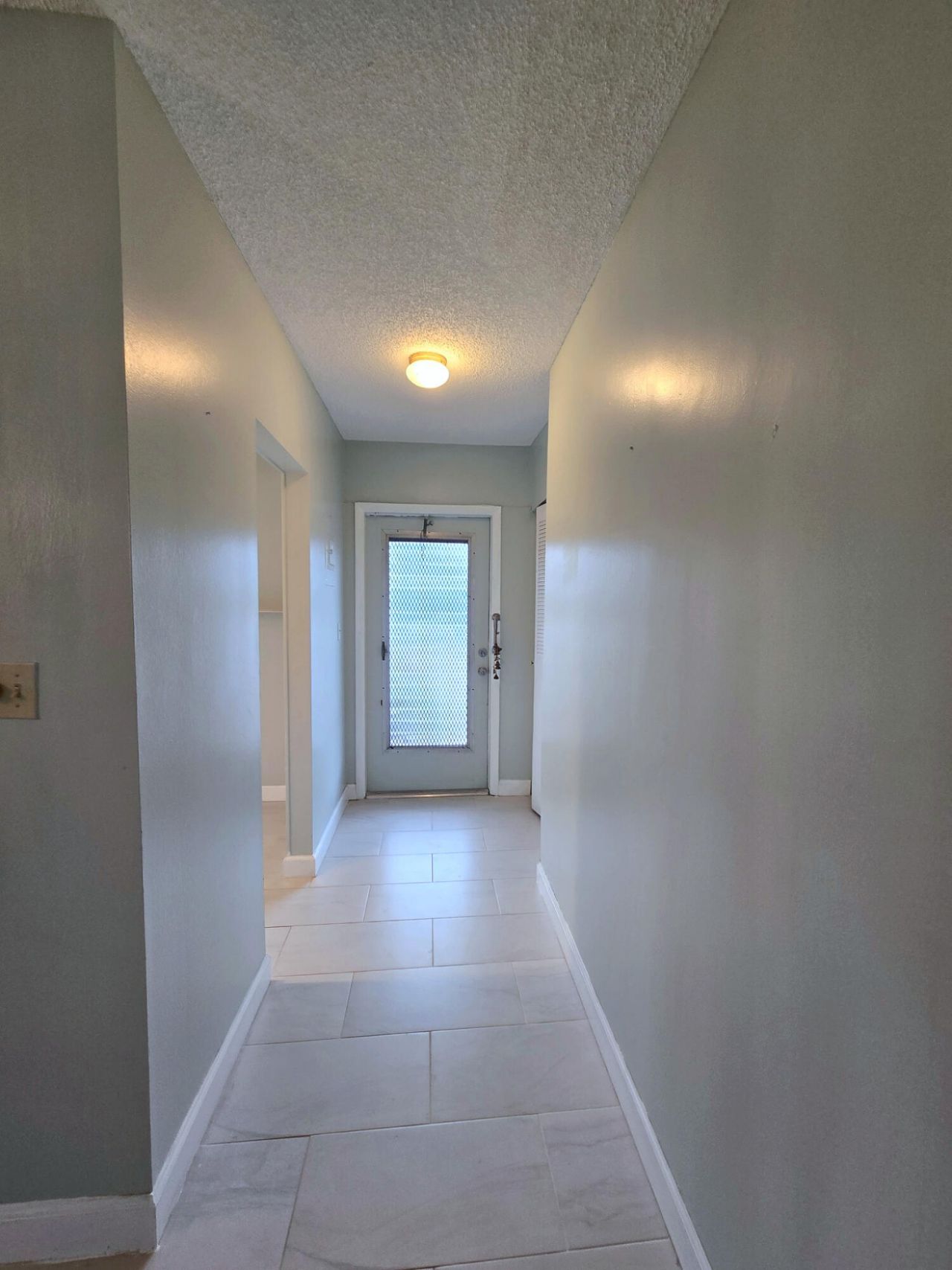 5071 W Oakland Park Boulevard, Unit 109, Lauderdale Lakes, FL 33313 Photo