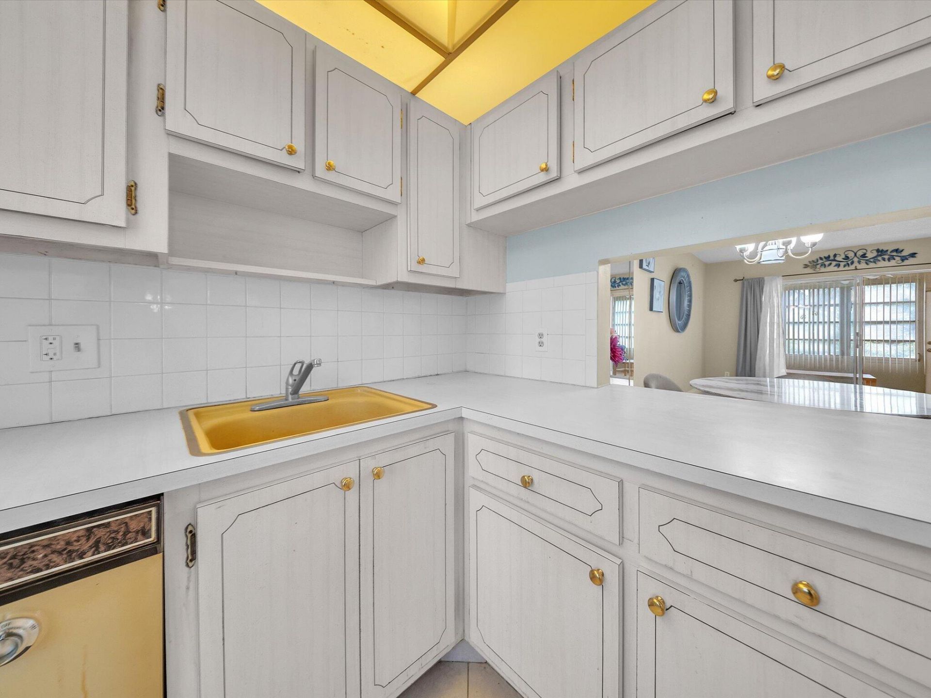 7807 Golf Cir Drive, Unit 105, Margate, FL 33063 Photo