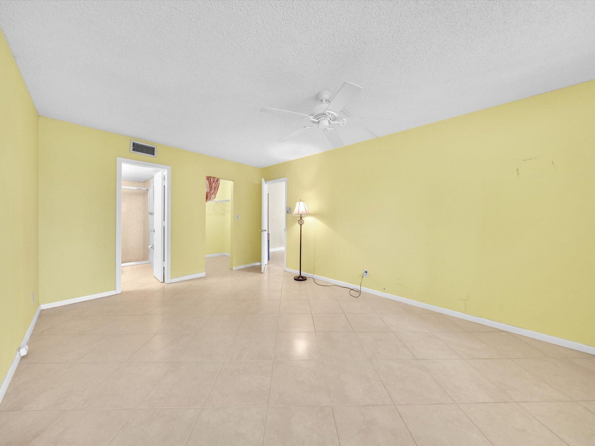 7807 Golf Cir Drive, Unit 105, Margate, FL 33063 Photo