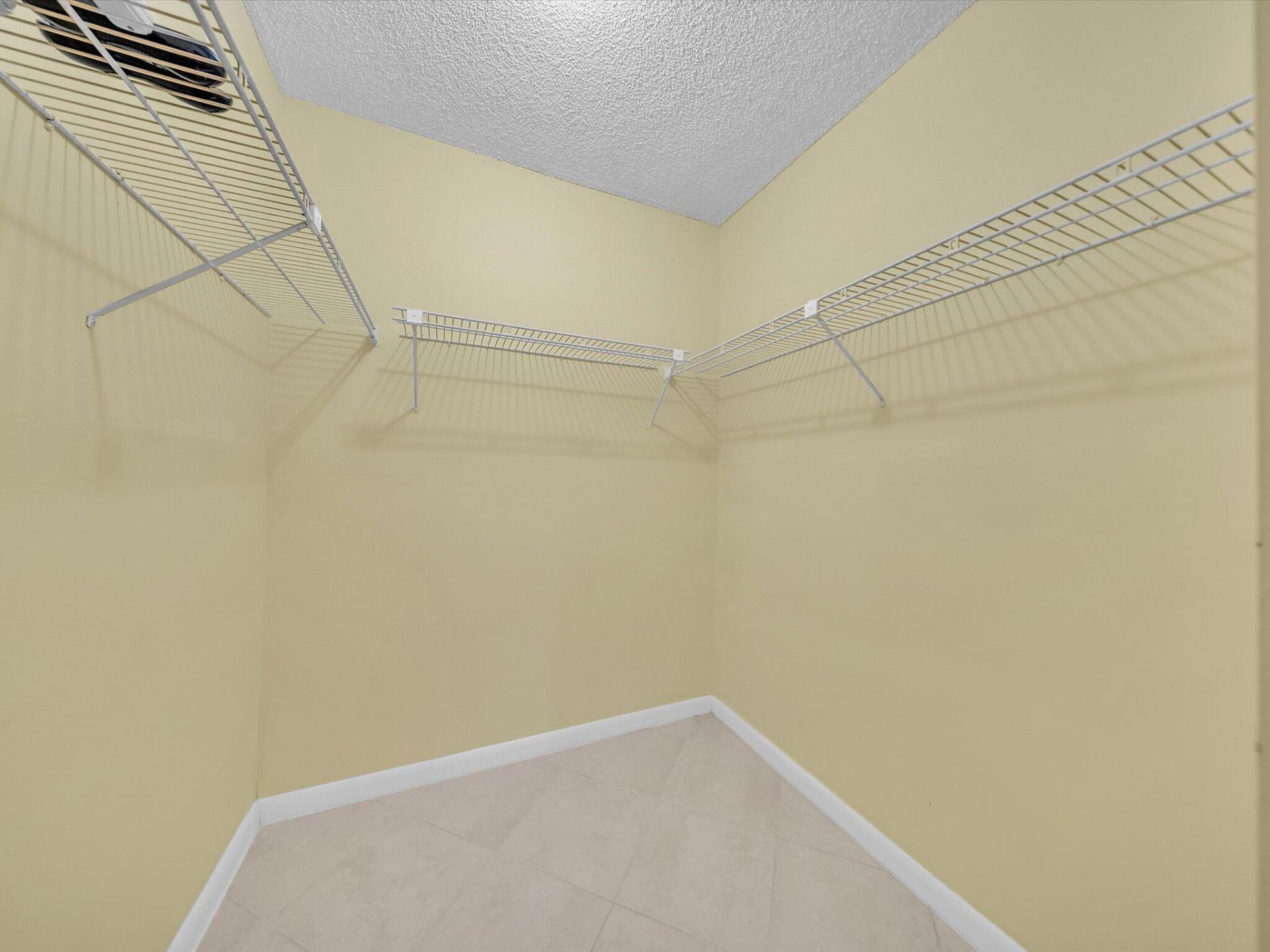 7807 Golf Cir Drive, Unit 105, Margate, FL 33063 Photo