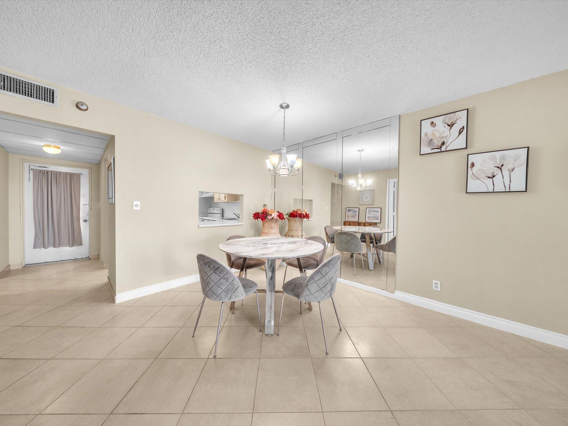 7807 Golf Cir Drive, Unit 105, Margate, FL 33063 Photo