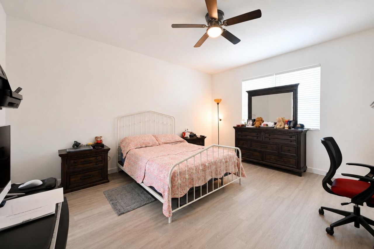 6305 Tenor Drive, West Palm Beach, FL 33413 Photo
