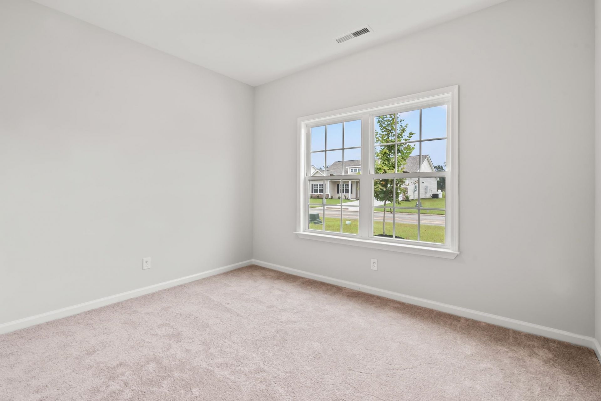 261 Sweetbridge Way Photo 12