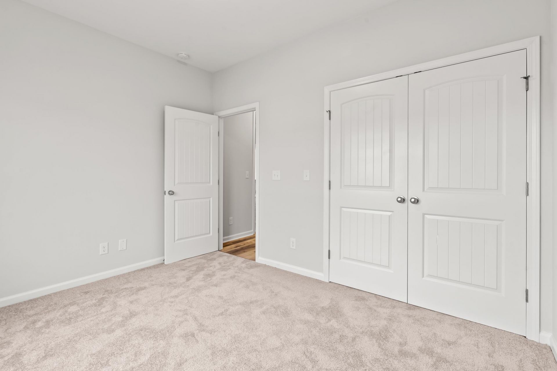 261 Sweetbridge Way Photo 13