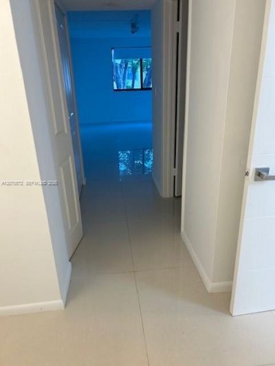 20840 San Simeon Way , Unit 204, Miami, FL 33179 Photo