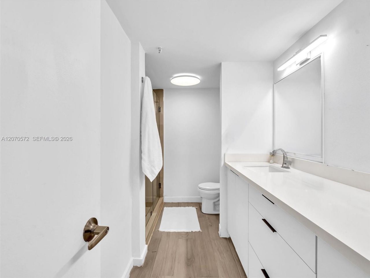 20840 San Simeon Way, Unit 204, Miami, FL 33179 Photo