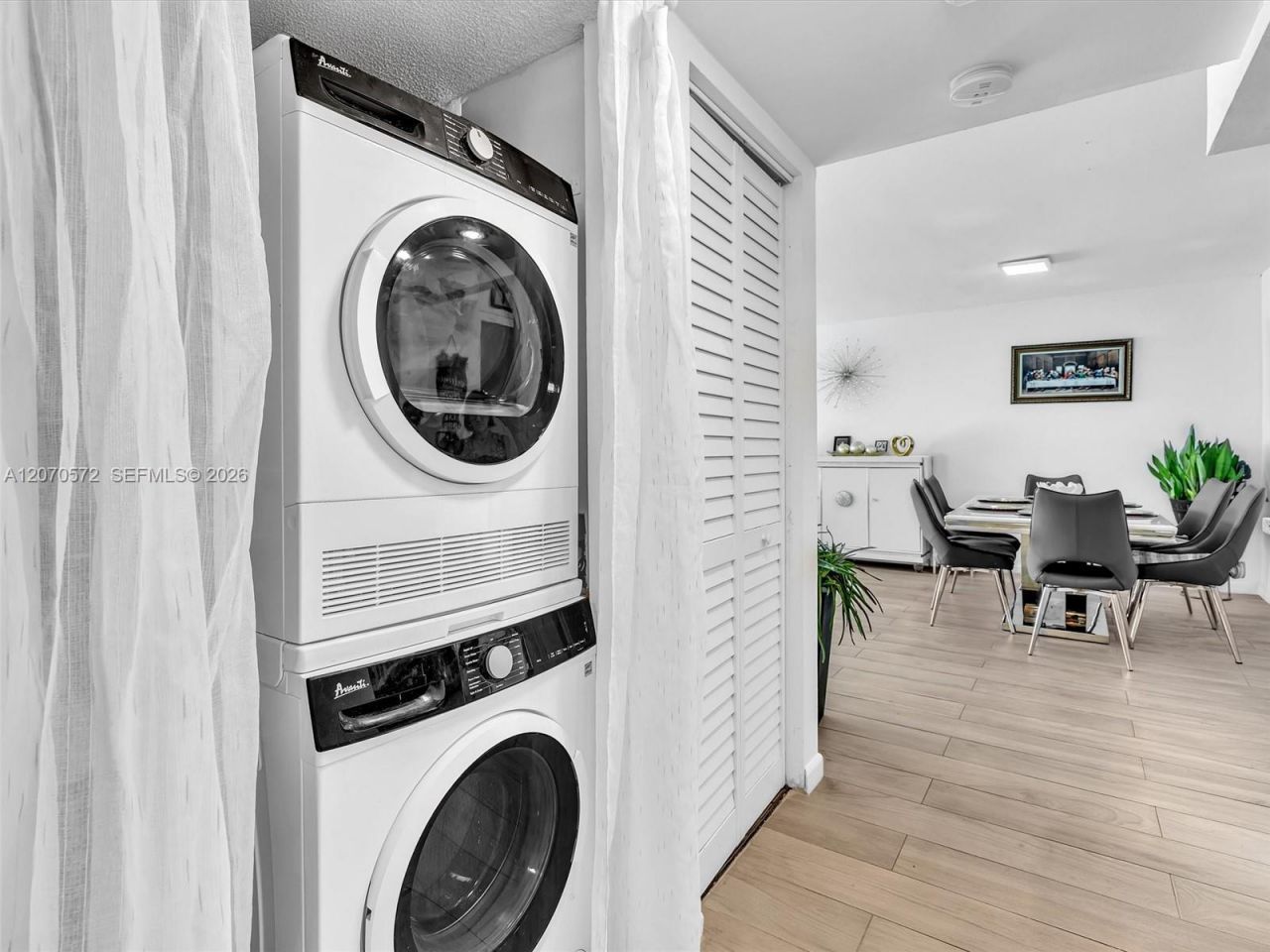 20840 San Simeon Way, Unit 204, Miami, FL 33179 Photo