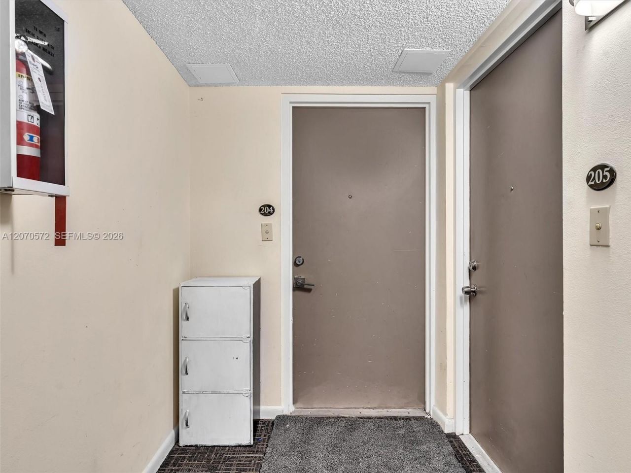 20840 San Simeon Way, Unit 204, Miami, FL 33179 Photo