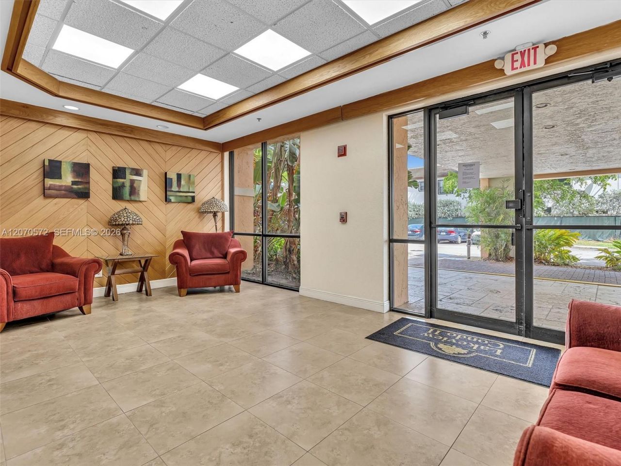 20840 San Simeon Way, Unit 204, Miami, FL 33179 Photo