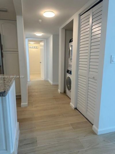 20840 San Simeon Way , Unit 204, Miami, FL 33179 Photo