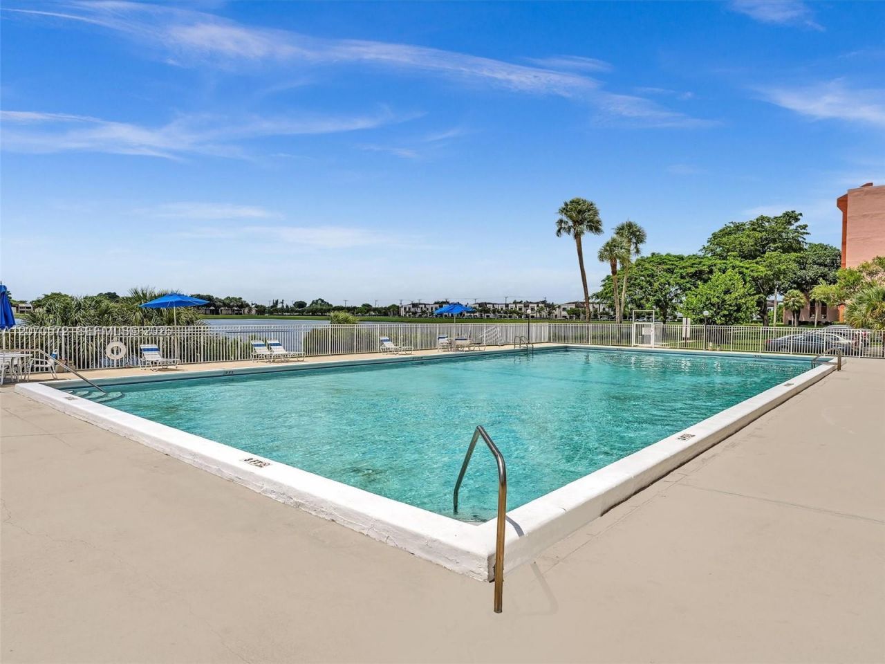 20840 San Simeon Way, Unit 204, Miami, FL 33179 Photo
