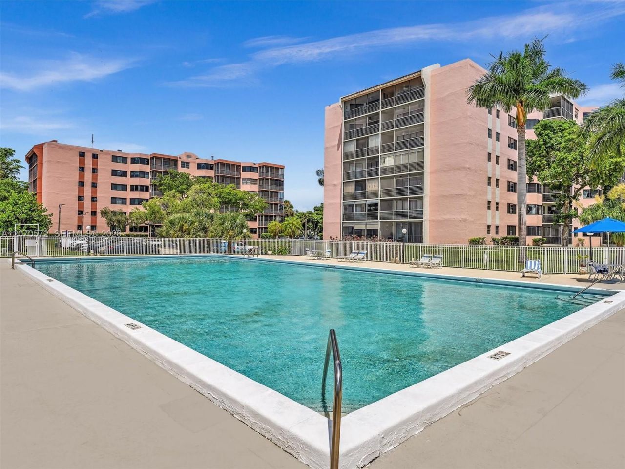 20840 San Simeon Way, Unit 204, Miami, FL 33179 Photo