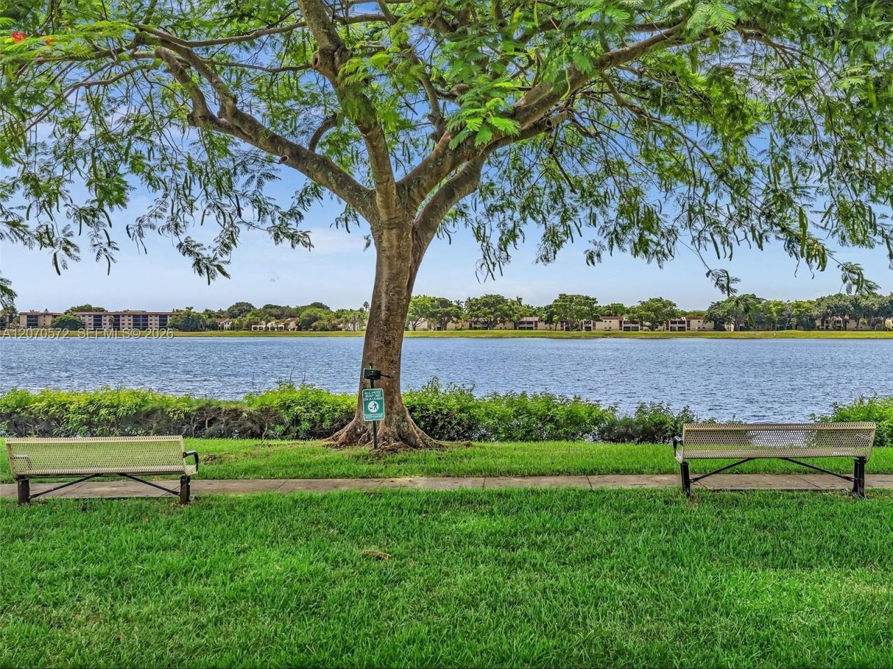20840 San Simeon Way, Unit 204, Miami, FL 33179 Photo