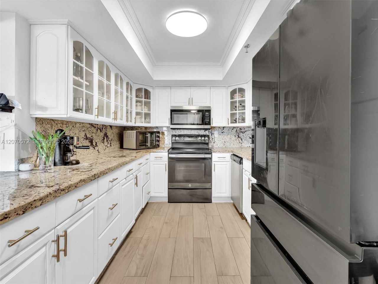 20840 San Simeon Way, Unit 204, Miami, FL 33179 Photo