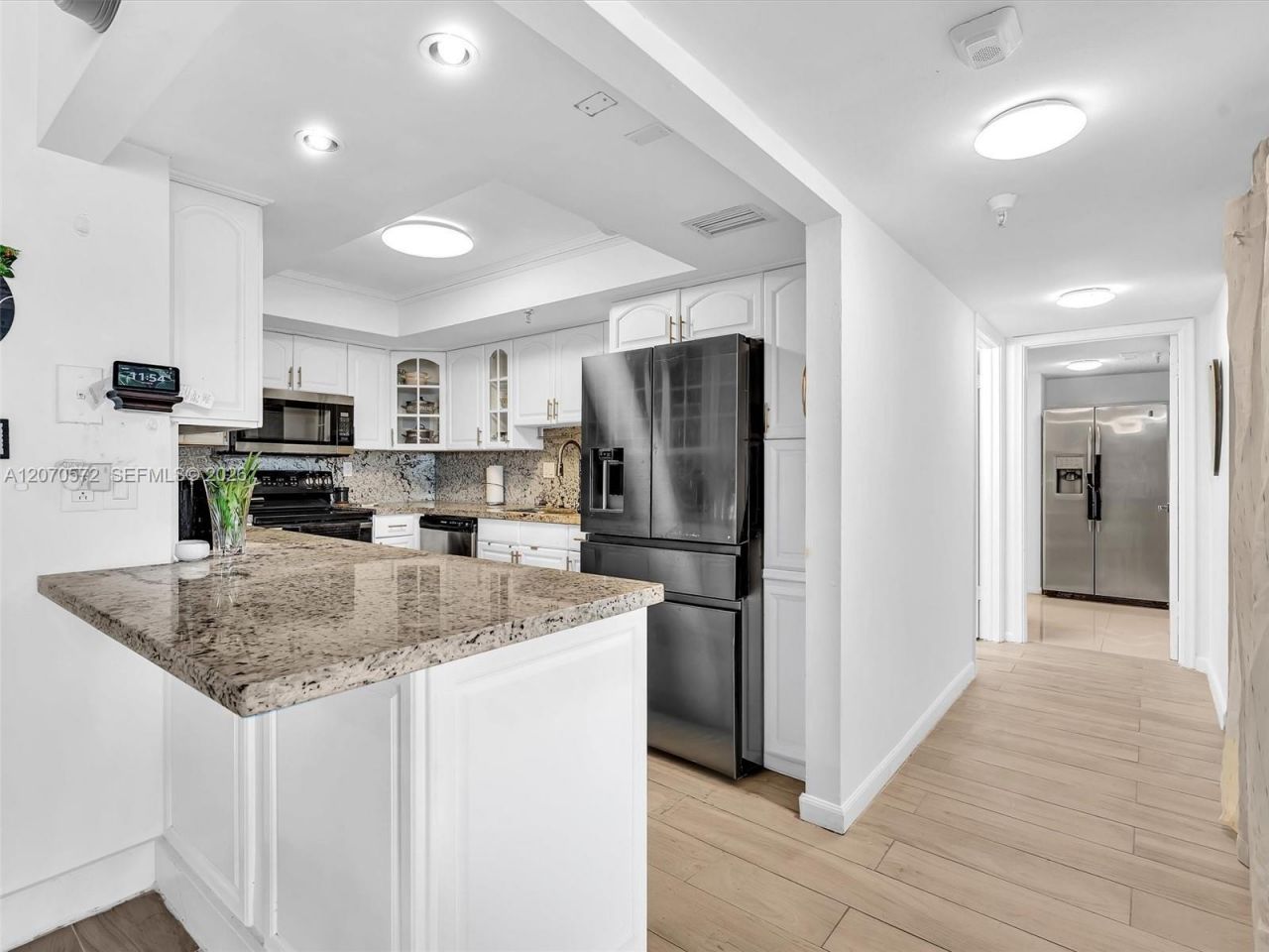 20840 San Simeon Way, Unit 204, Miami, FL 33179 Photo