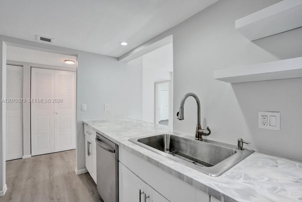 1101 River Reach Dr , Unit 511, Fort Lauderdale, FL 33315 Photo