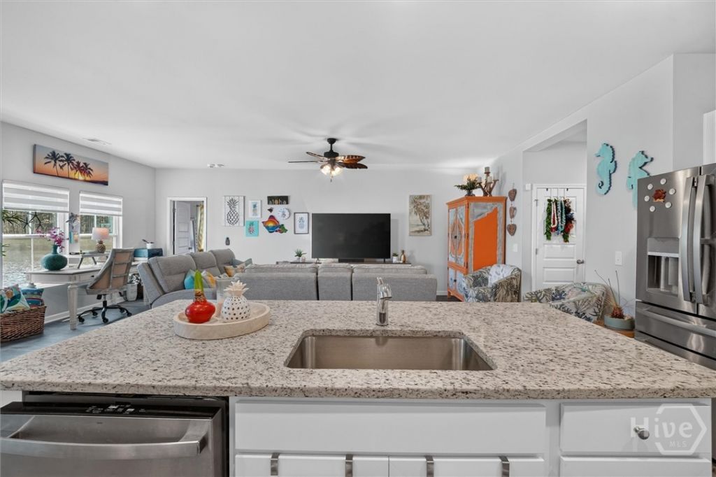 279 Saltgrass Way Photo 13
