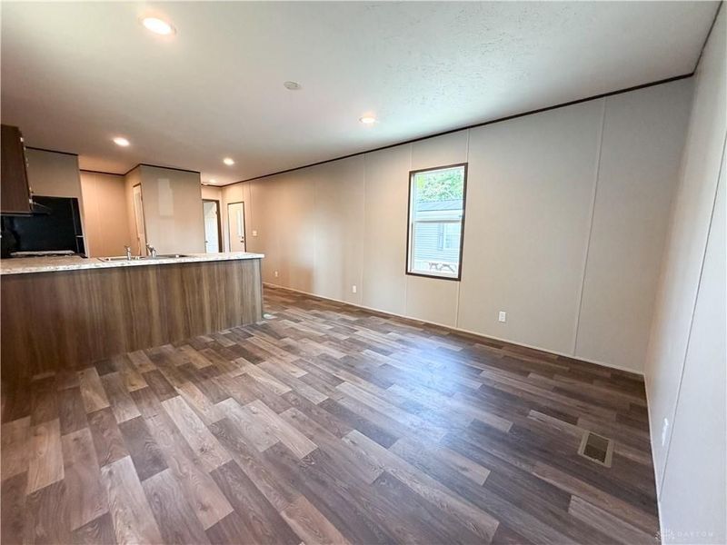 11993 #107 Spruance Road, Unit 107, Hillsboro, OH 45133 Photo 5