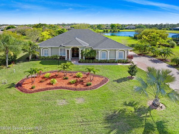 4268 Gardenwood Circle , Grant-Valkaria, FL 32949
