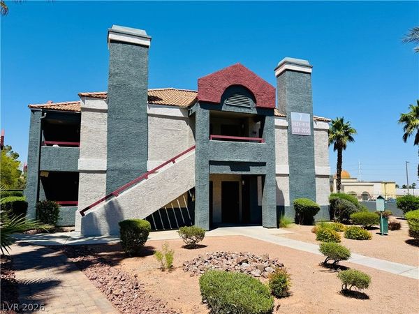 8600 W Charleston Boulevard, Unit 1034, Las Vegas, NV 89117