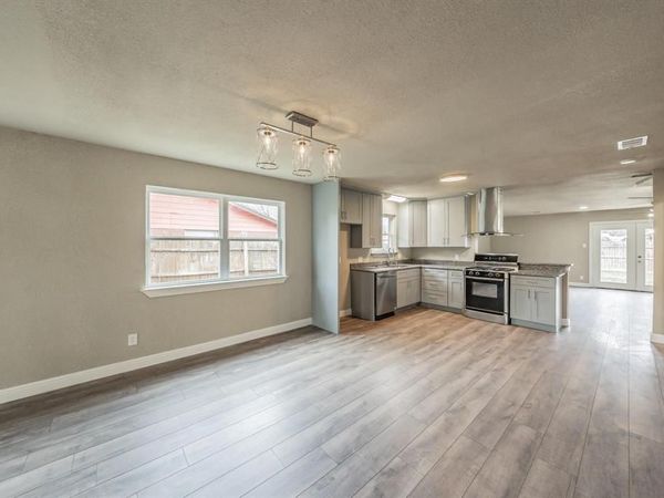 1721 Kay Avenue , Bridgeport, TX 76426