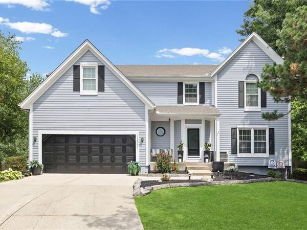 13001 Slater Street, Overland Park, KS 66213