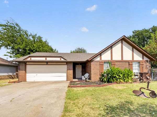 711 S Hominy Place , Skiatook, OK 74070