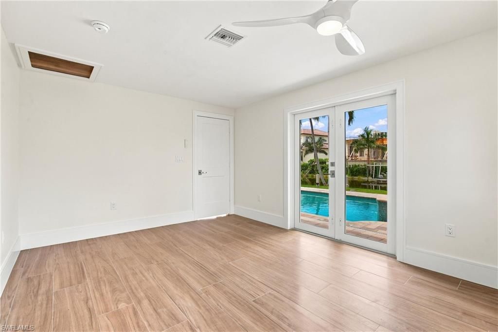 5203 Starfish Ave, Naples, FL 34103 Photo