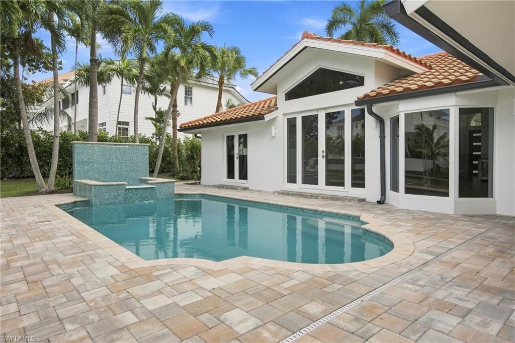5203 Starfish Ave, Naples, FL 34103 Photo