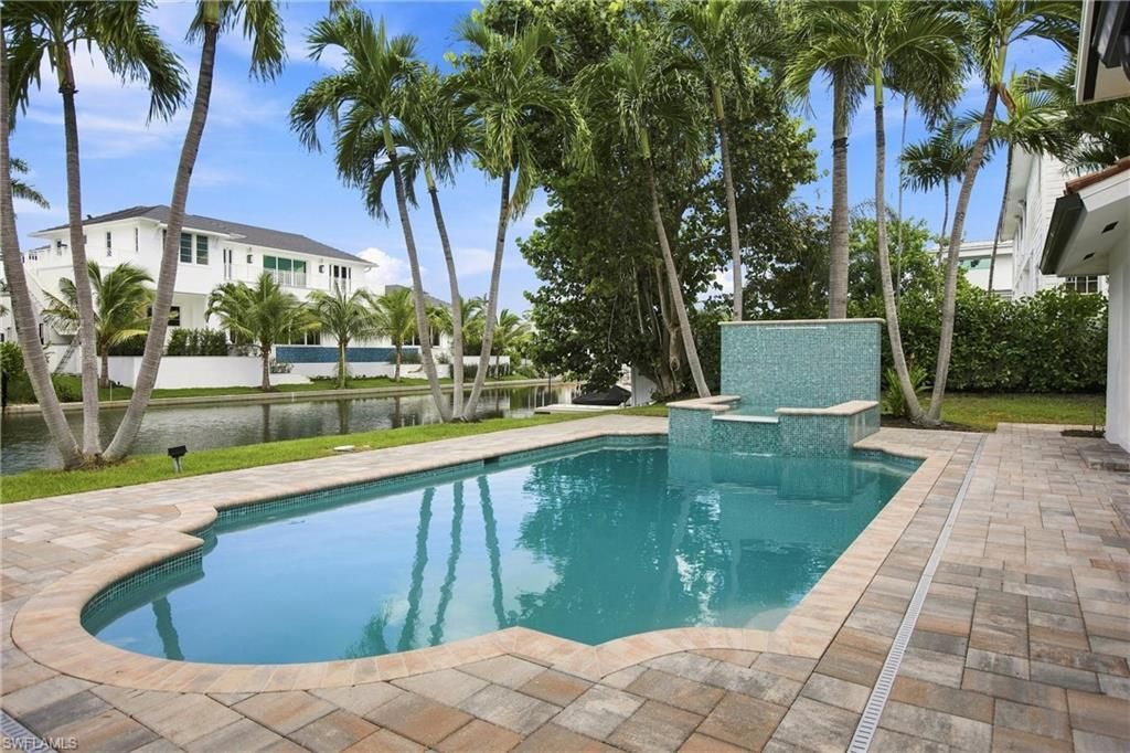5203 Starfish Ave, Naples, FL 34103 Photo