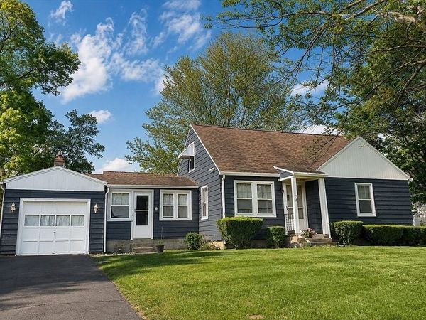 45 Thompkins Avenue, East Longmeadow, MA 01028