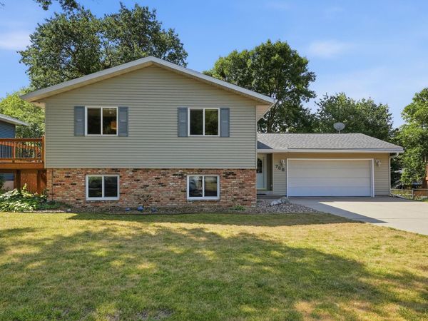 736 11th Street N, Sauk Rapids, MN 56379