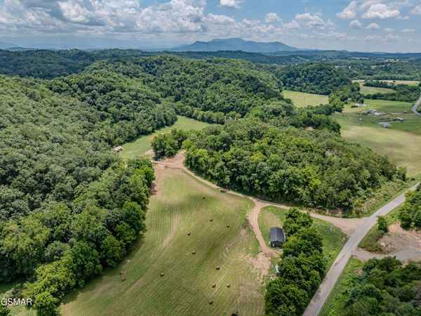 1155 Fowlers Grove Road, Newport, TN 37821