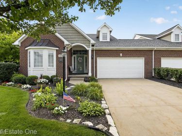 446 Delmar Court, Highland Township, Mi 48357