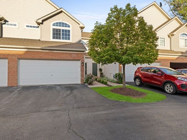 2247 Stoughton Drive , Aurora, IL 60502