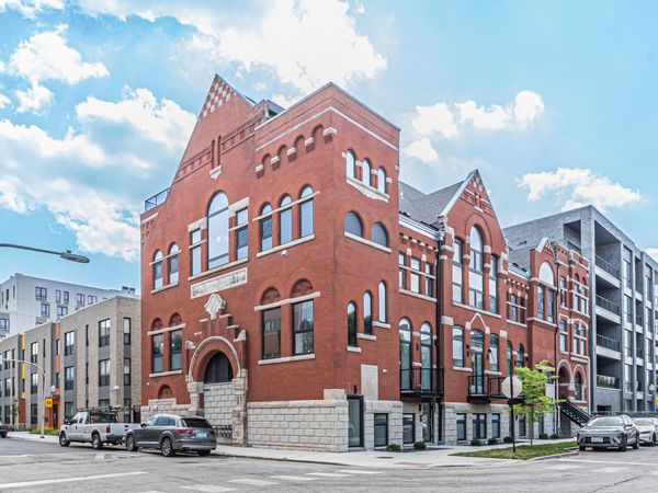 505 W Elm Street , Unit 3, Chicago, IL 60610