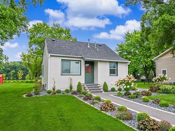 10126 S Judith PLACE, Oak Creek, WI 53154