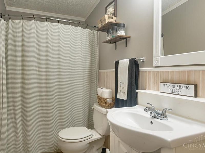 922 Nauvoo Road, Vernon Township, OH 45113 Photo 16