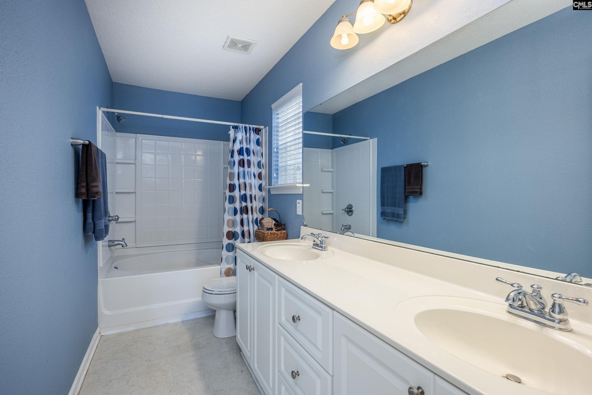 32 Brooksby Court  Photo 31