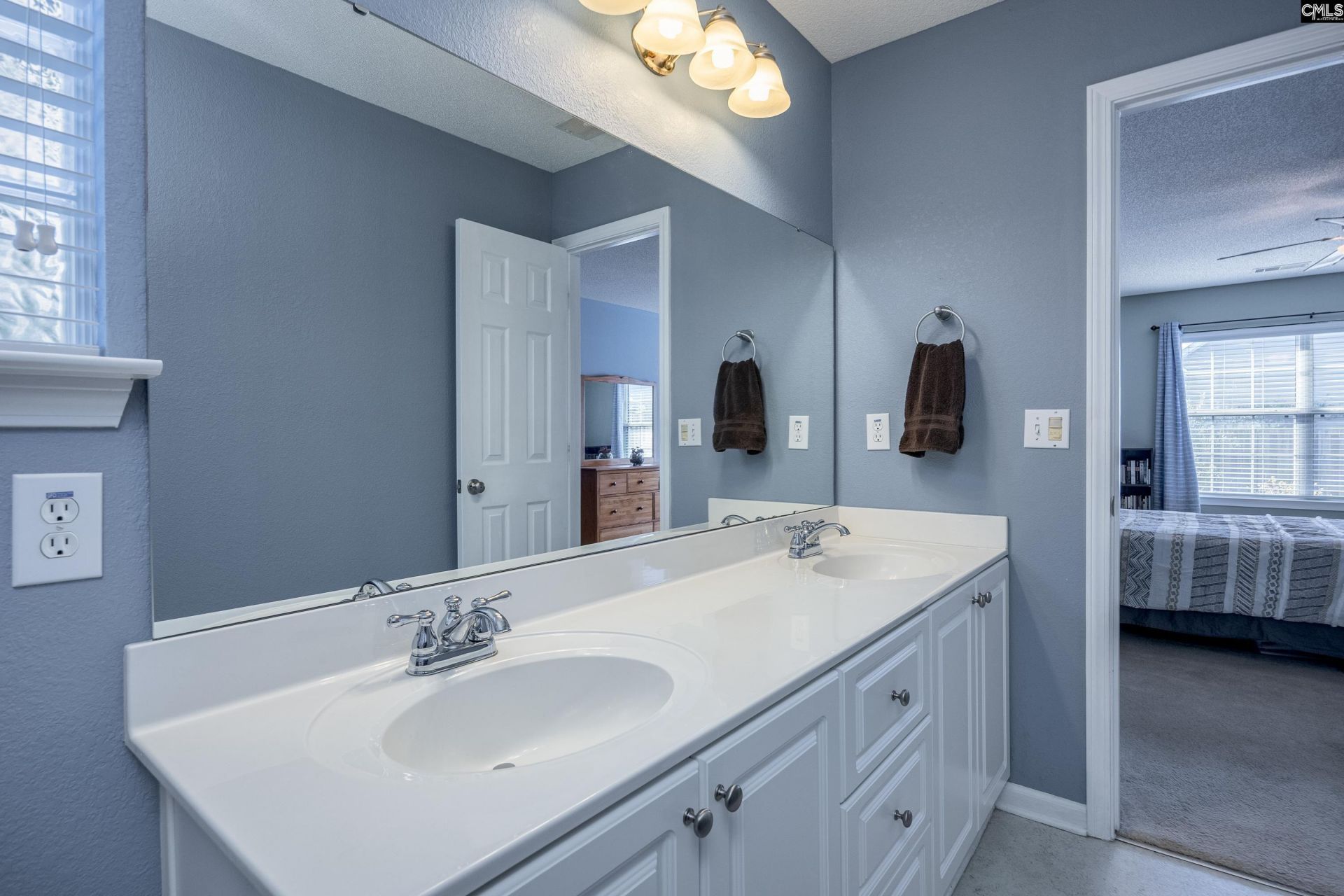 32 Brooksby Court  Photo 33