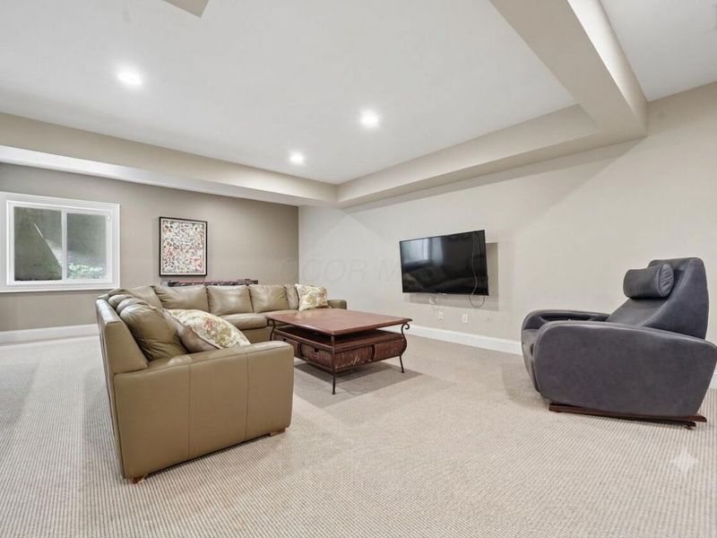 3445 London Court Drive, Columbus, OH 43221 Photo 51