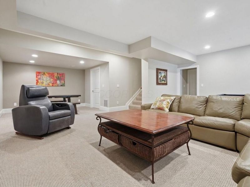3445 London Court Drive, Columbus, OH 43221 Photo 55