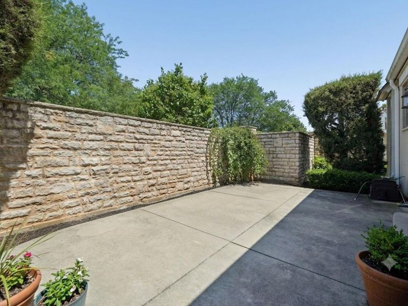 3445 London Court Drive, Columbus, OH 43221 Photo 58