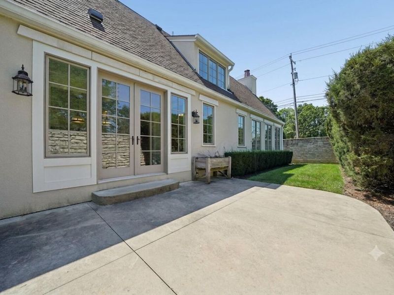 3445 London Court Drive, Columbus, OH 43221 Photo 59