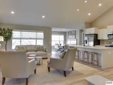 19803 Piney Creek Drive, Elkhorn, NE 68022