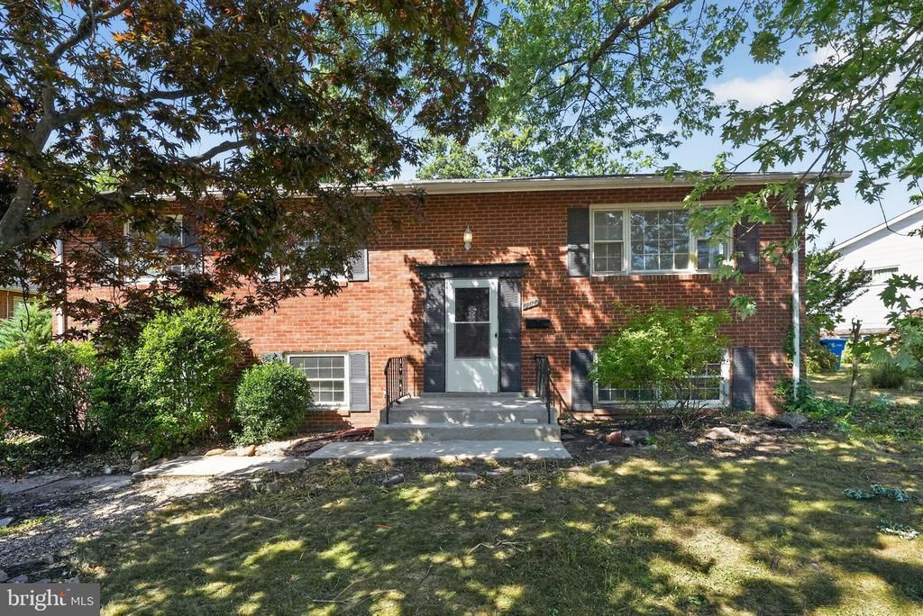 1917 GLENDORA DRIVE , DISTRICT HEIGHTS, MD 20747