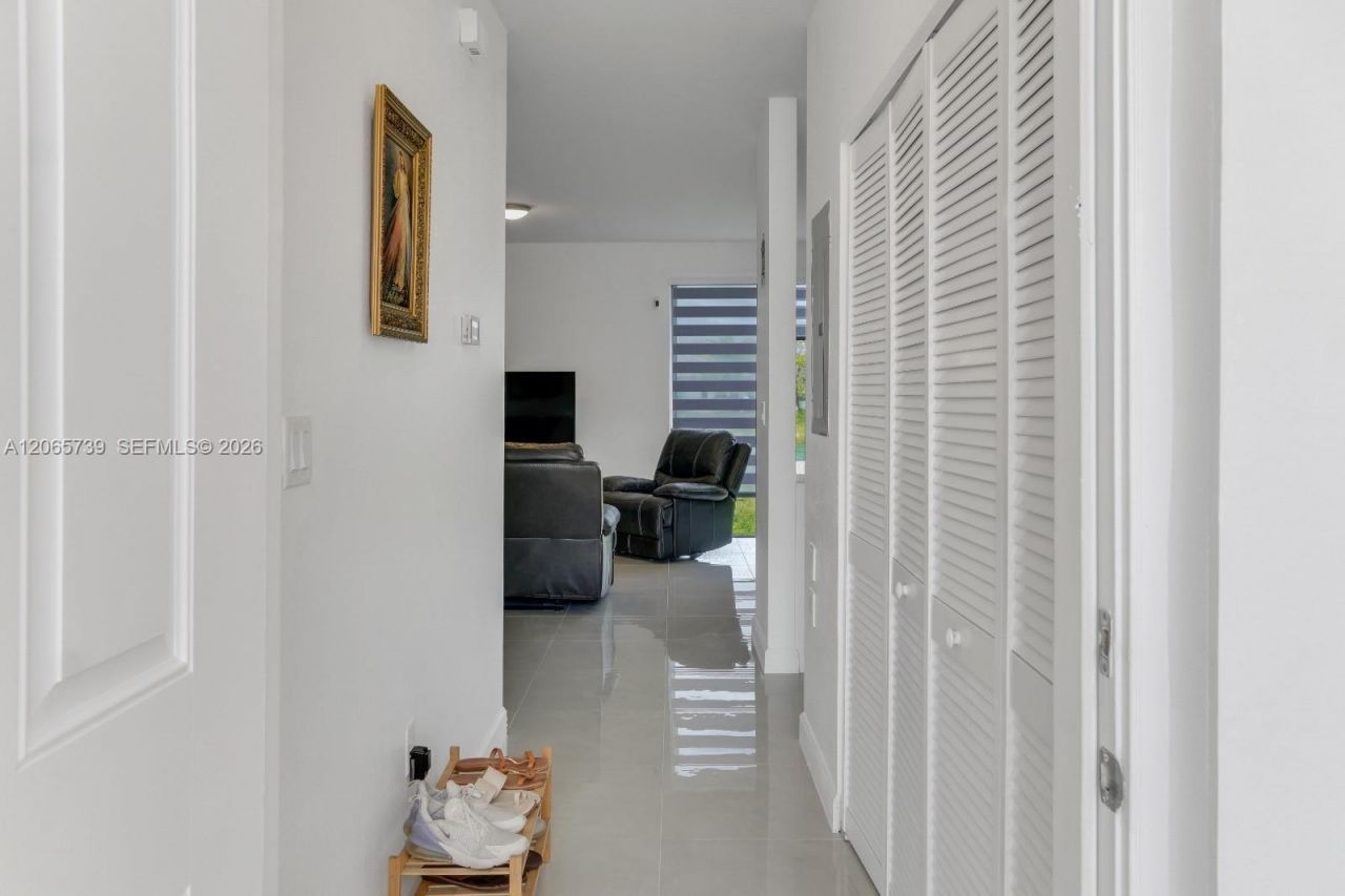 2819 SE 1st Dr, Unit 7, Homestead, FL 33033 Photo
