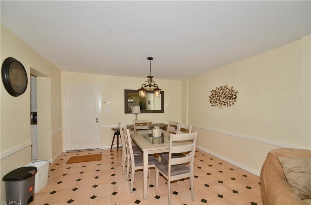 555 Park Shore Dr , Unit B-309, Naples, FL 34103 Photo